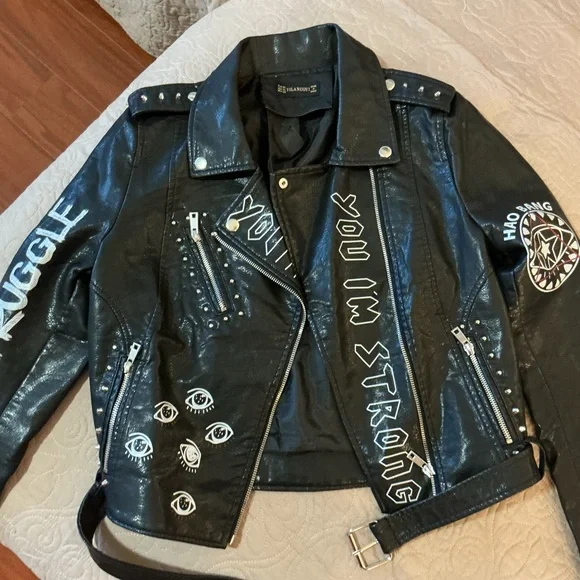 Boutique Black Vegan Leather Moto Jacket with Studded & Zipper Details Small - Picture 3 of 12